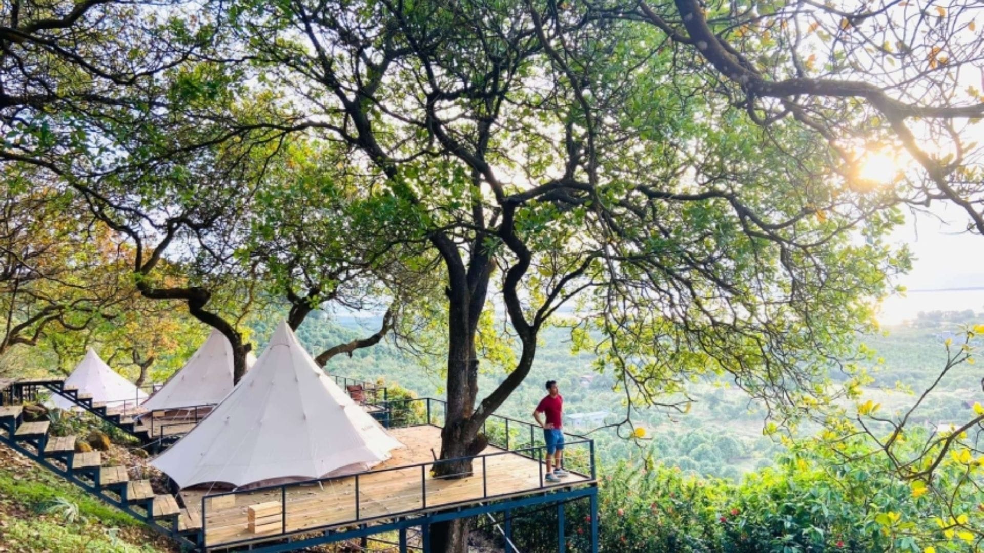 TOP 14 địa điểm ĐẸP Và THÚ VỊ NHẤT Khi Cắm Trại Đà Nẵng!