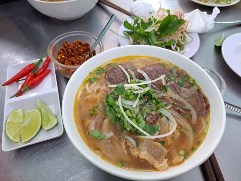 Khám Phá Những Quán Bún Bò Ngon Nhất Tại Đà Nẵng