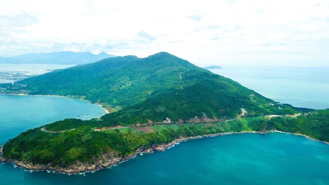 Khám Phá Sơn Trà: Thiên Đường Du Lịch Tại Đà Nẵng