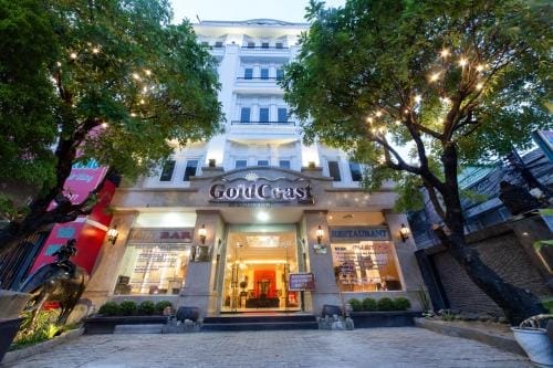 Khám Phá Gold Coast Danang: Review Chi Tiết Khách Sạn Đẳng Cấp