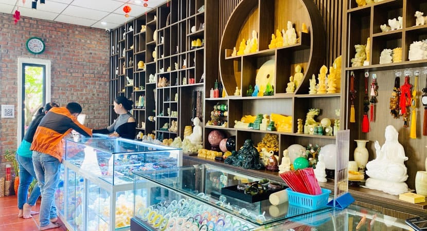Khám Phá Cửa Hàng Trang Sức Non Nước: Điểm Đến Mua Sắm Sang Trọng Tại Đà Nẵng