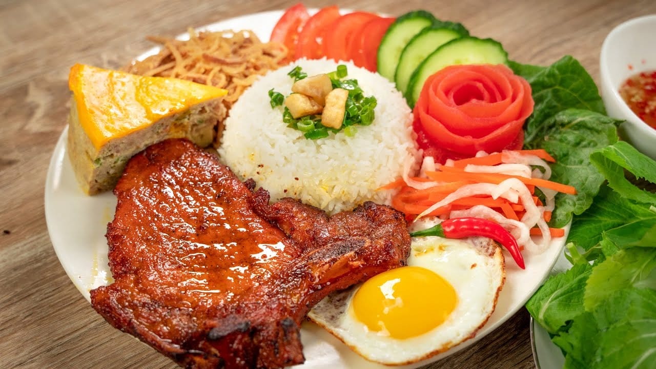Khám Phá 10 Địa Chỉ Cơm Tấm Ngon Nhất Ở Đà Nẵng