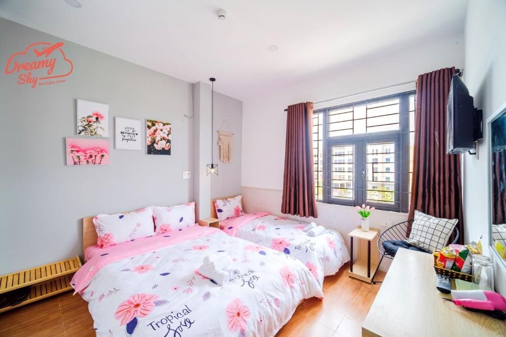 Review Dreamy Sky Boutique Hotel: Trải Nghiệm Hòa Mình Vào Không Gian Sang Trọng Tại Đà Nẵng