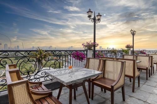 Review Florence Hotel – Khám Phá Một Thiên Đường Nghỉ Dưỡng Tại Đà Nẵng