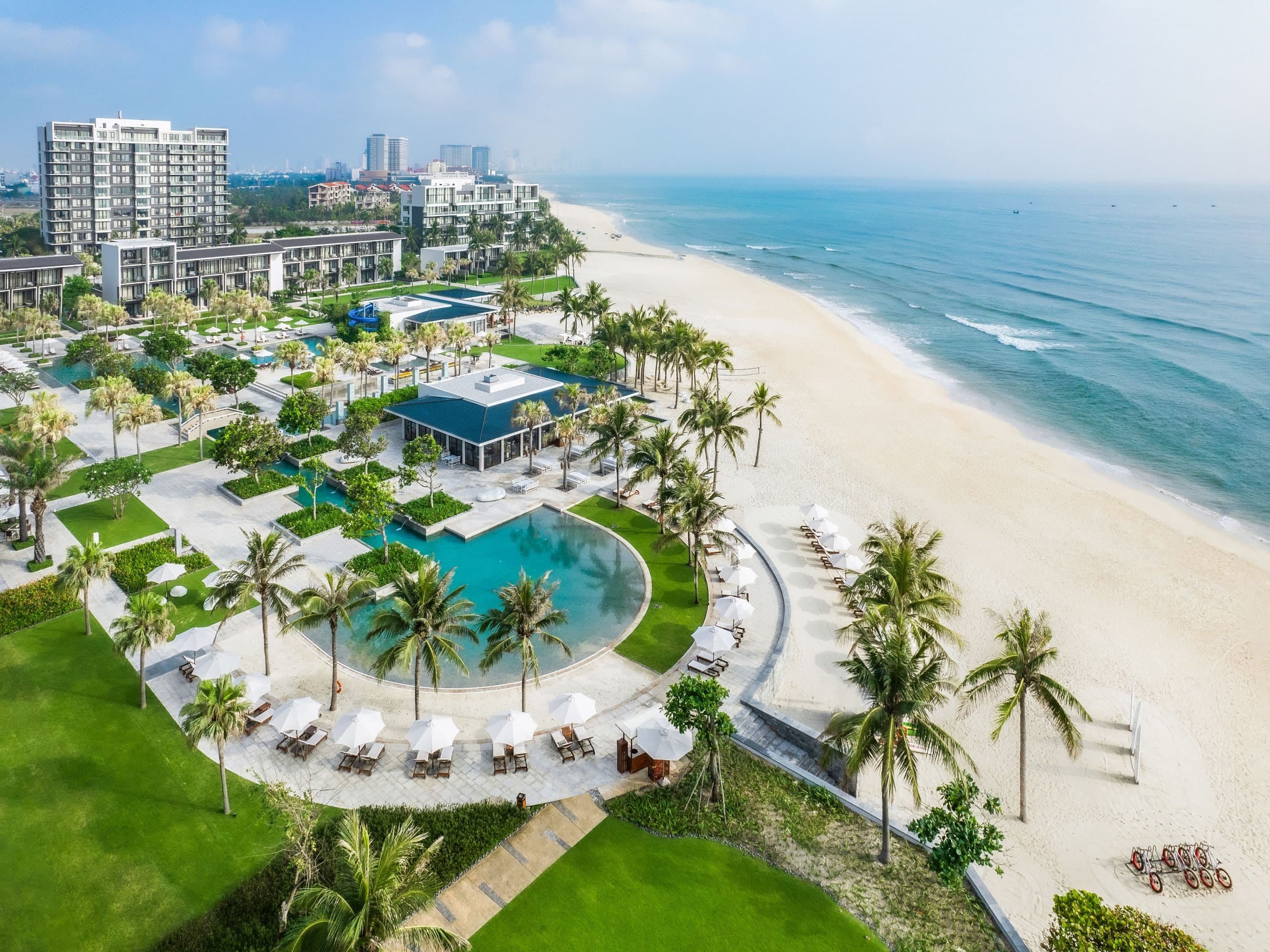 Khám Phá Hyatt Regency Danang Resort & Spa – Một Kỳ Nghỉ Sang Trọng và Thư Giãn Tuyệt Vời