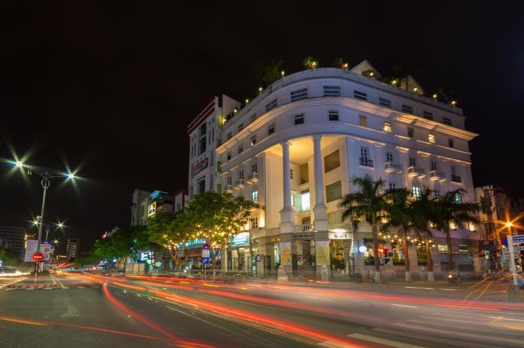 Review Danang Boutique Hotel: Khám Phá Những Khách Sạn Sang Trọng Và Tiện Nghi Tại Đà Nẵng