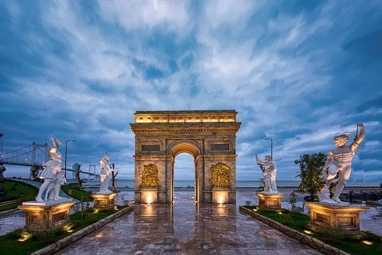 Khám Phá Công Viên Kì Quan Đà Nẵng – Điểm Đến Tuyệt Vời Cho Mọi Lứa Tuổi