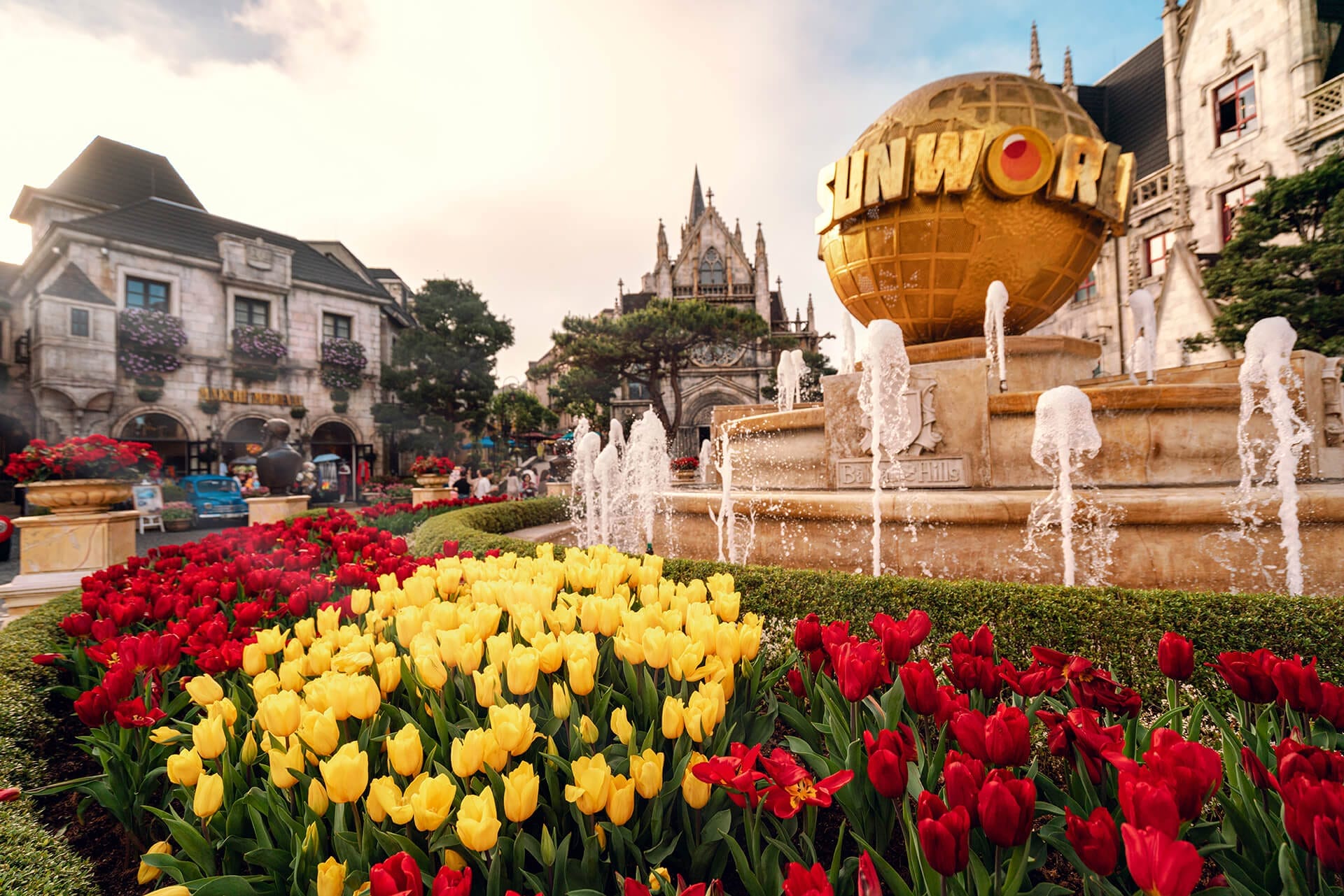 6 Lễ Hội Bà Nà Hill Được Mong Chờ Nhất: Khám Phá Những Chương Trình Hấp Dẫn Cùng Sea Light Hotel