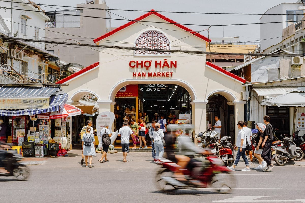 Review Chợ Hàn Đà Nẵng: Ăn gì, chơi gì, mua gì?