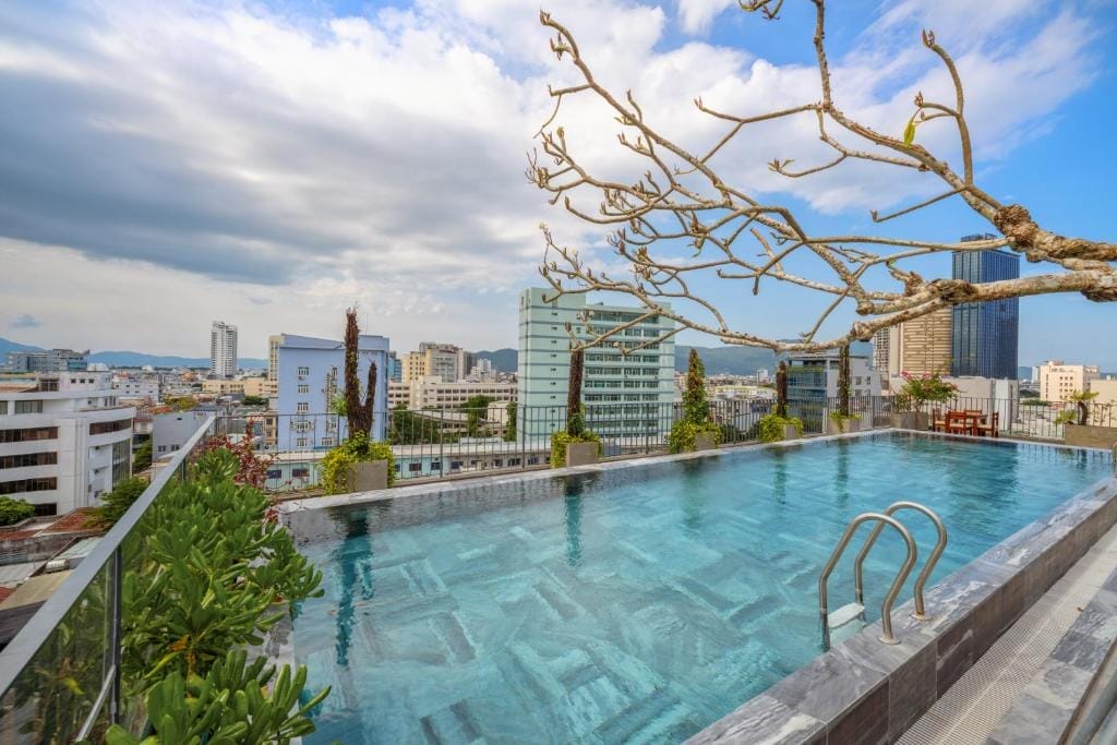 Vernal Hotel & Apartment Da Nang, Đà Nẵng (giá cập nhật 2025)